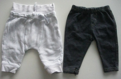 2 x Primark/Next blaue Hosen/Jeggings mit Gummibund. Alter 0 - 3 Monate.
