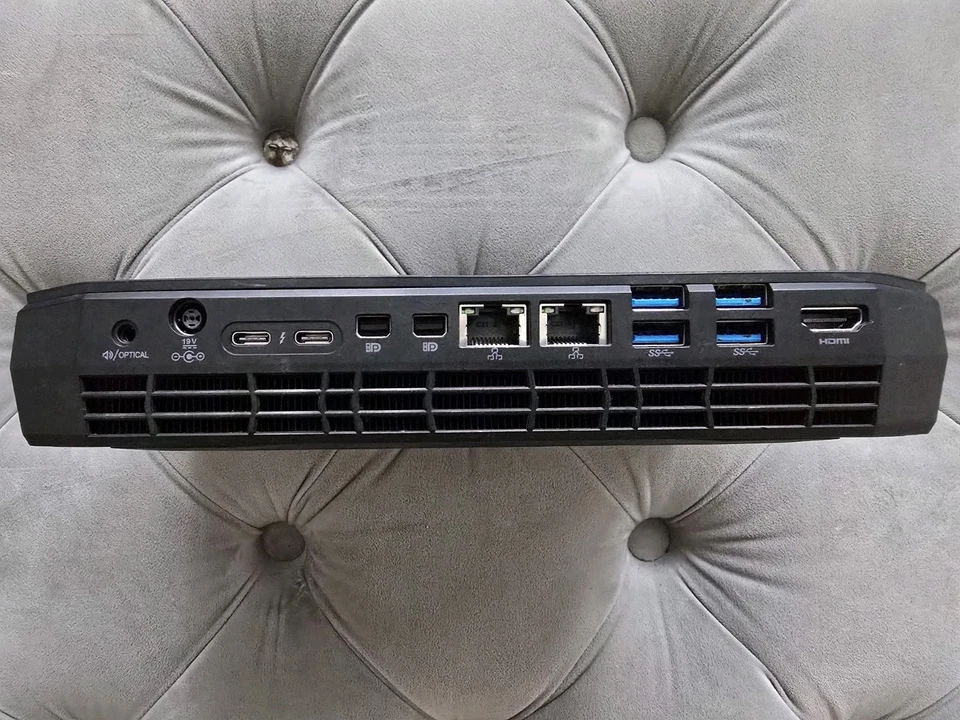 Intel NUC8i7HNK Intel i7-8705G Mini PC 16GB 250GB SSD Windows 11 Pro - Image 4 of 4