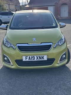 2019 Peugeot 108 Collection vti 5 door green Citroen C1 or Aygo