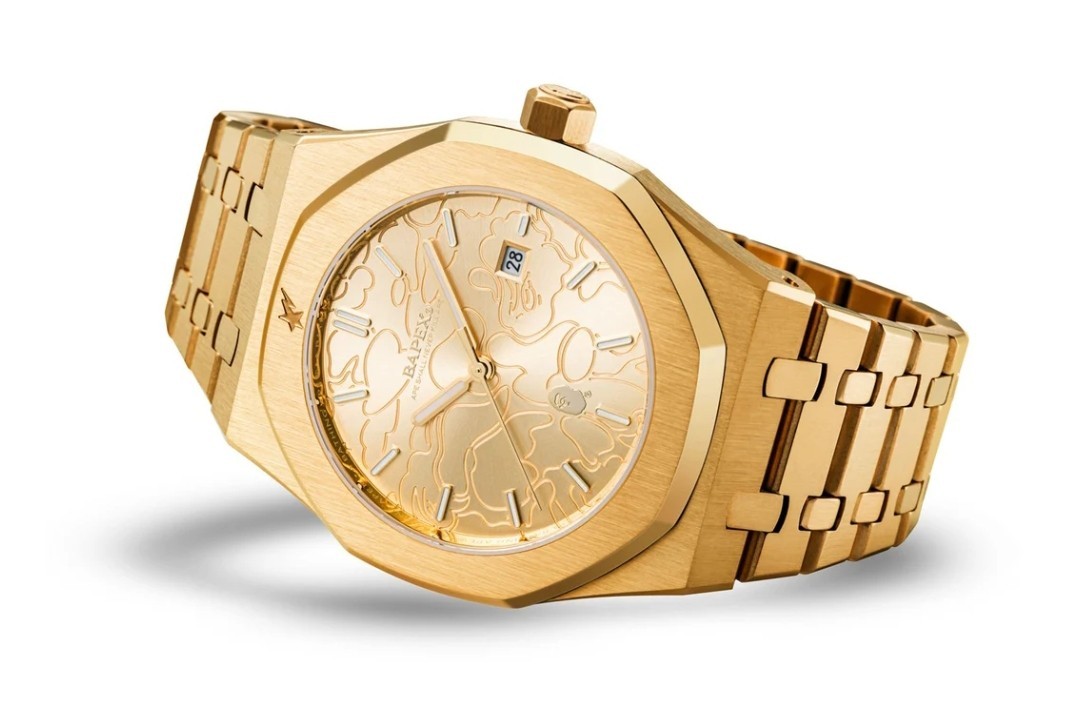 A BATHING APE Men's TYPE 9 BAPEX #1 Gold 1L80-187-303 | eBay