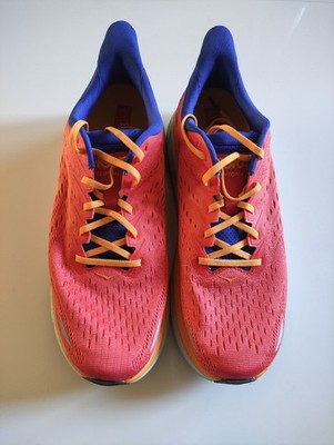 Hoka One One, Clifton 8, Herren in in Größe 46 2/3, Farbe: Orange, blau, hellrot