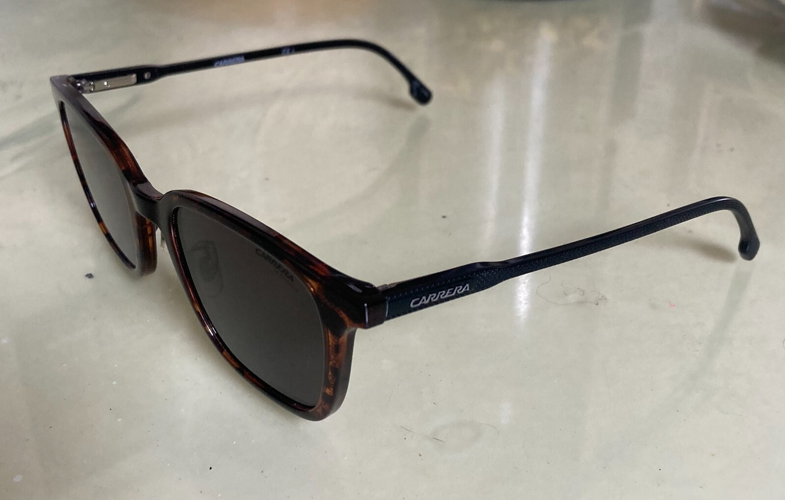 Carrera Men's Tortoise Rectangular Sunglasses UV … - image 5