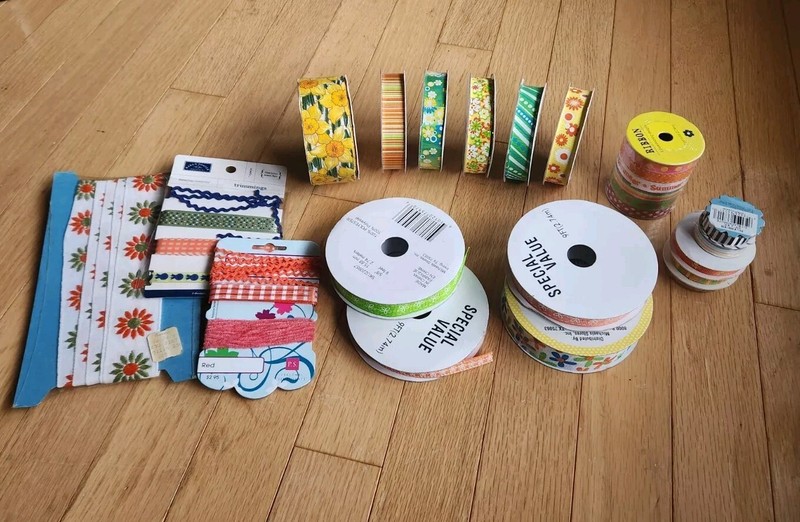 Set of 17   Craft Scrapbooking Ribbons Embellishments    Unused    PRE-OWNED