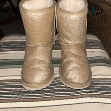Ugg Boots Youth Size 3 Gold Metallic SN 1098491K