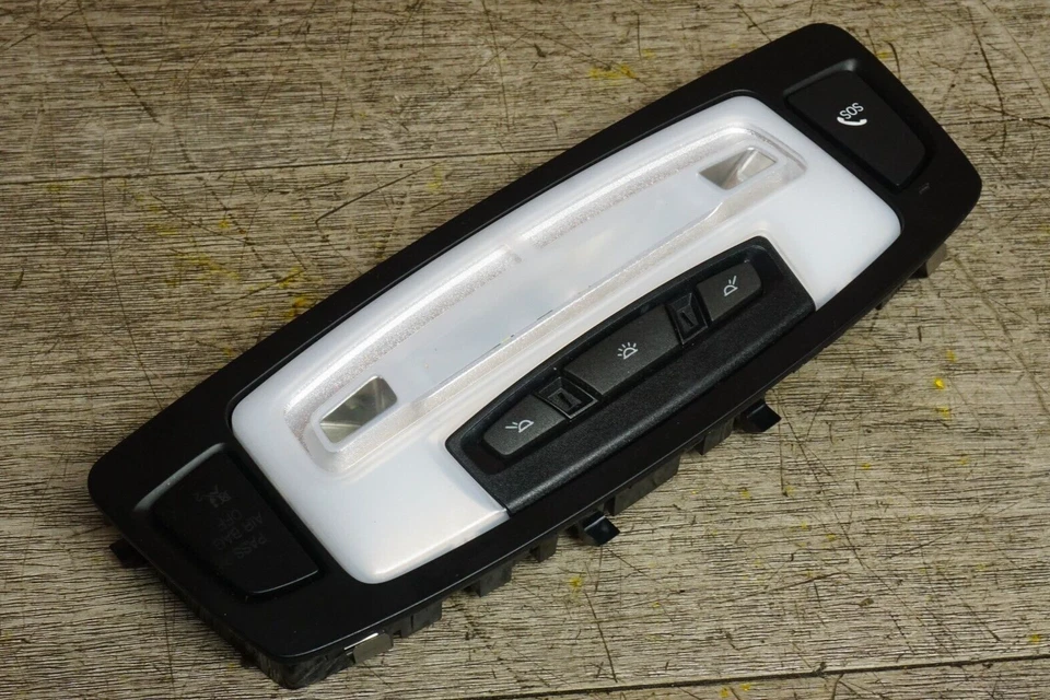 BLACK 2015-2016 BMW 228I F23 CONVERTIBLE FRONT OVERHEAD DOME READING LIGHT OEM - Image 2 of 4