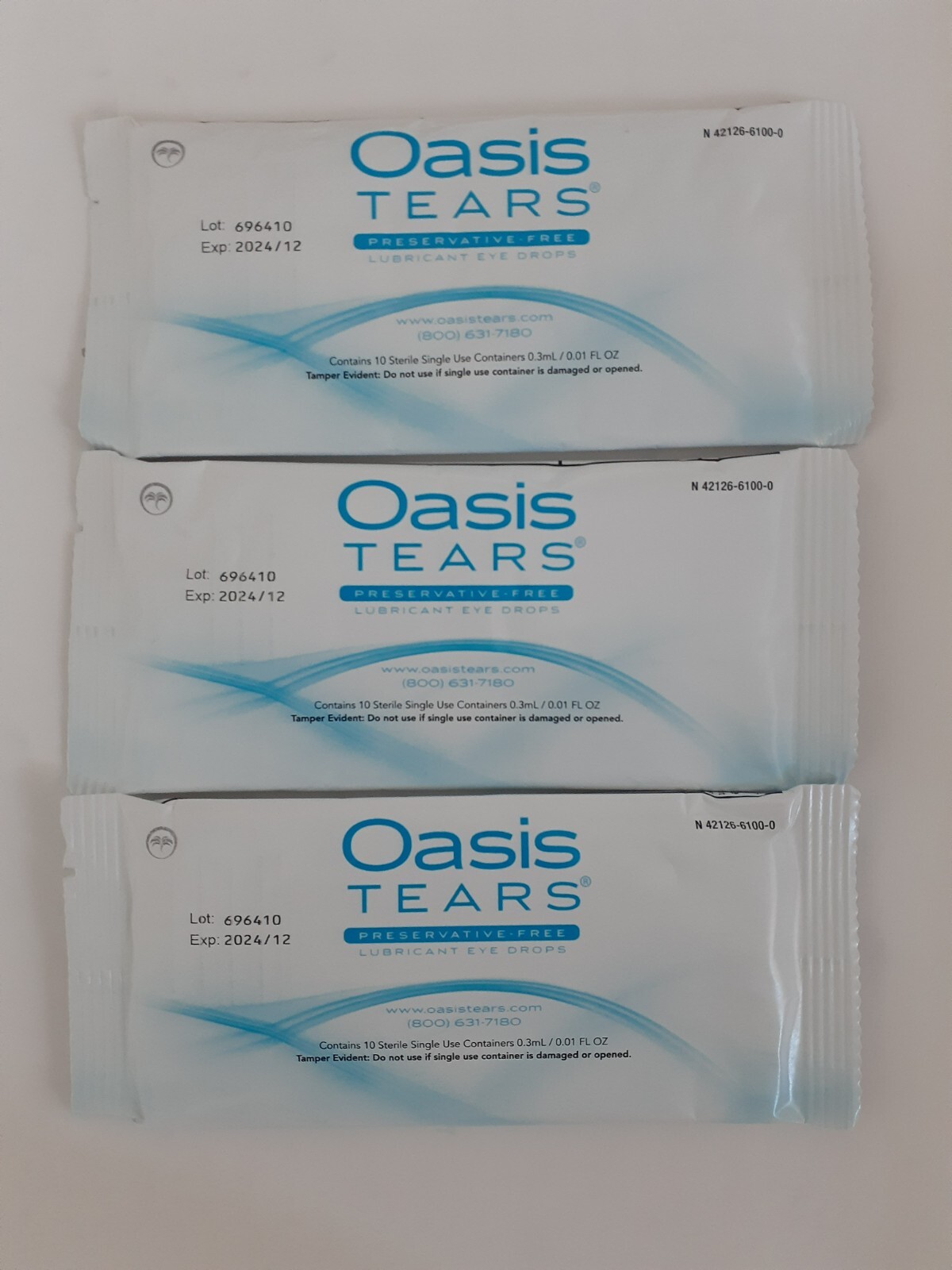 AUTHENTIC & NEW OASIS TEARS EYE DROPS DRY EYES (30 VIALS) EXP. 12