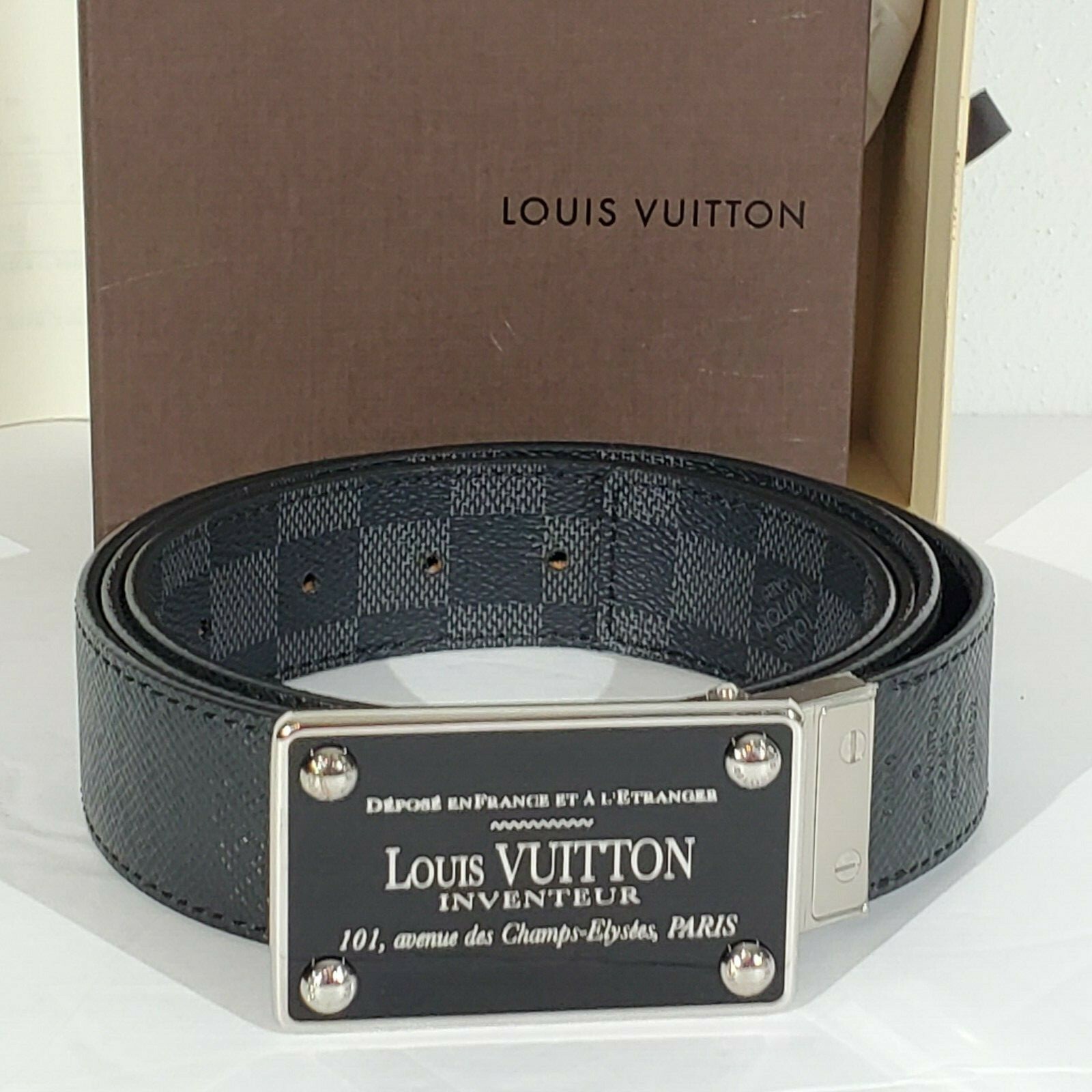 Monicea: Louis Vuitton Belt Checkered Black