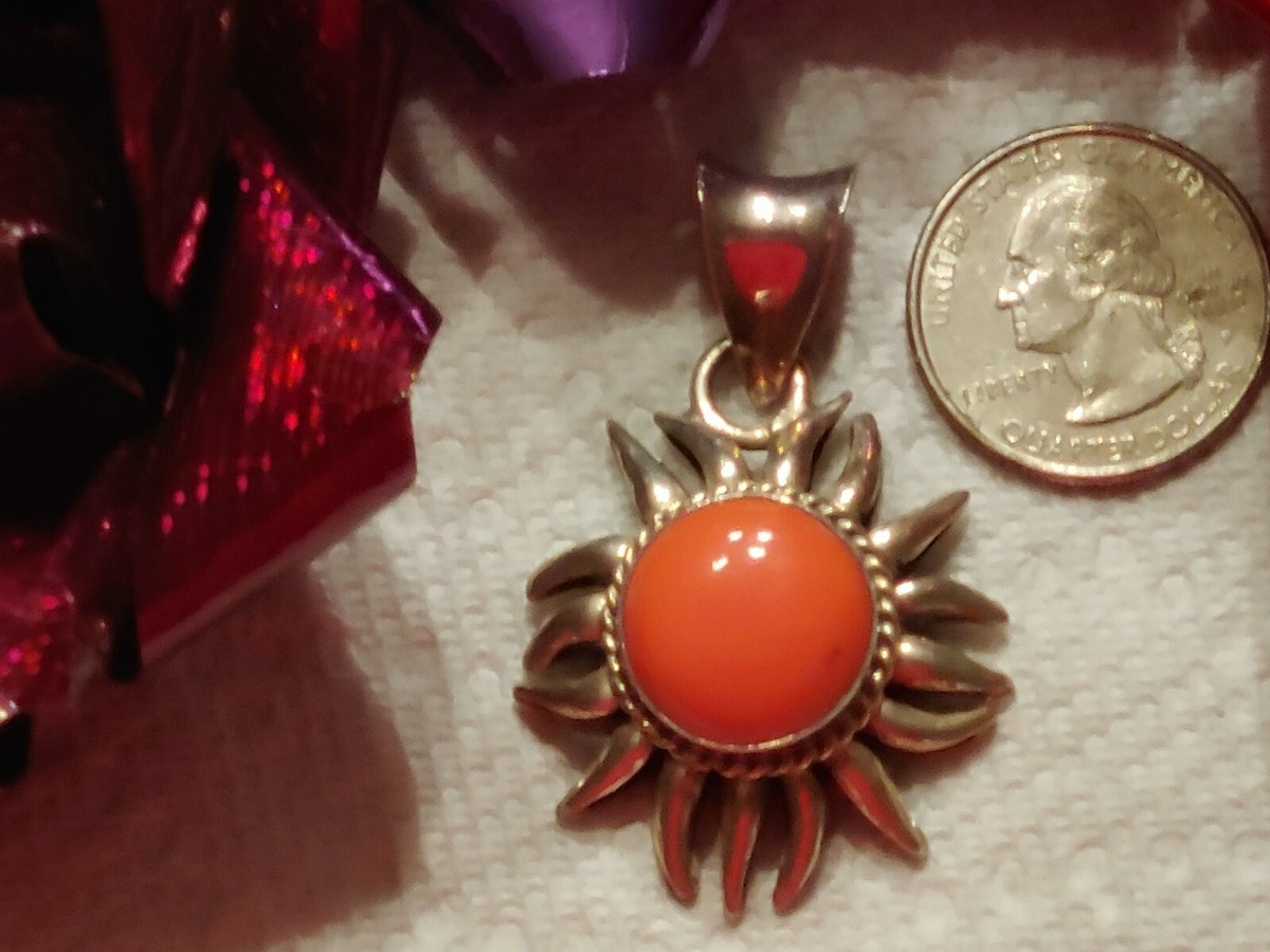 Sterling Silver Sunburst Sun Pendant with Pink Stone Dyed Onyx/ Jade? Marked 925 View 3