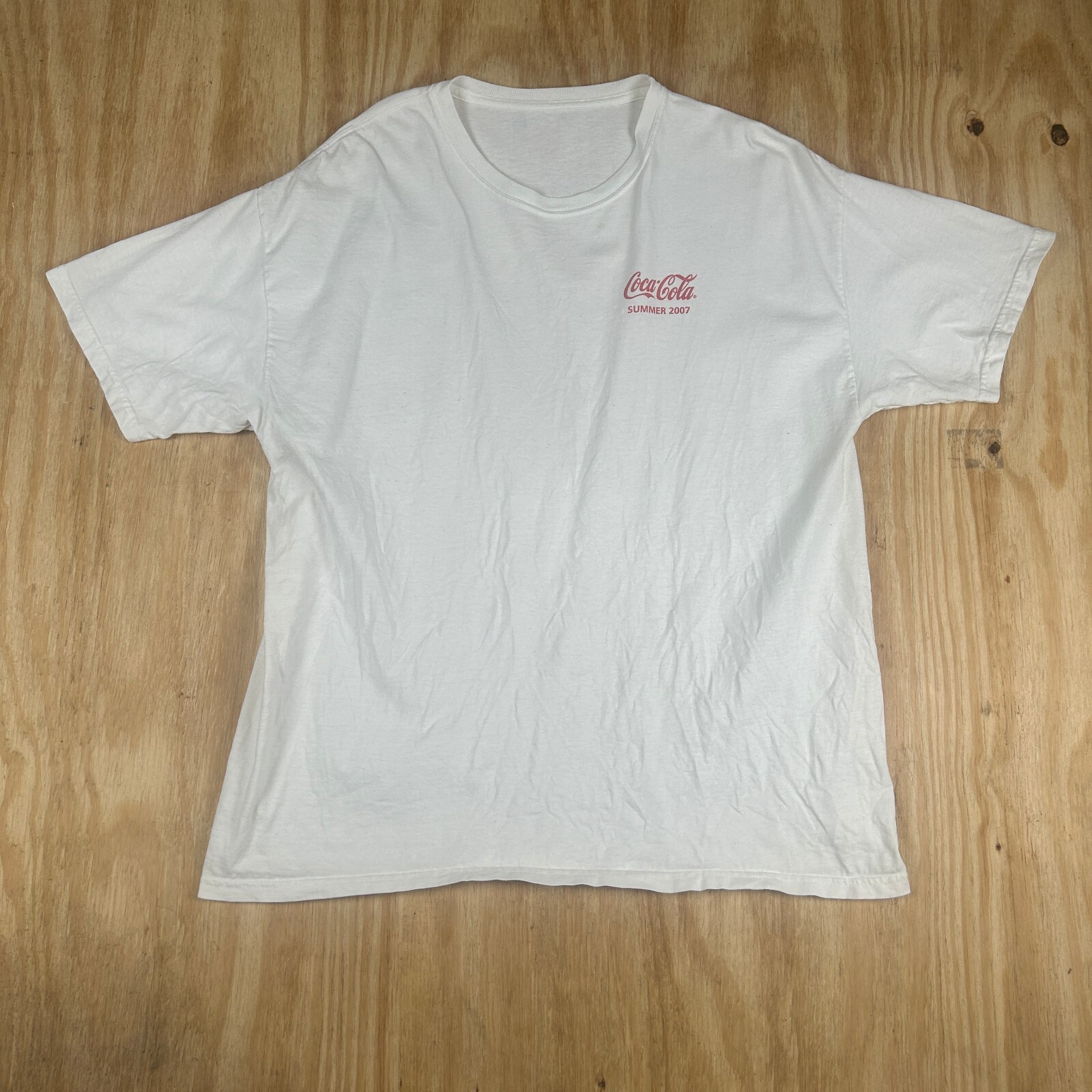 VTG Coca Cola Summer 2007 Sun Drinking Coke Graphic T-Shirt Women's XL White Y2K