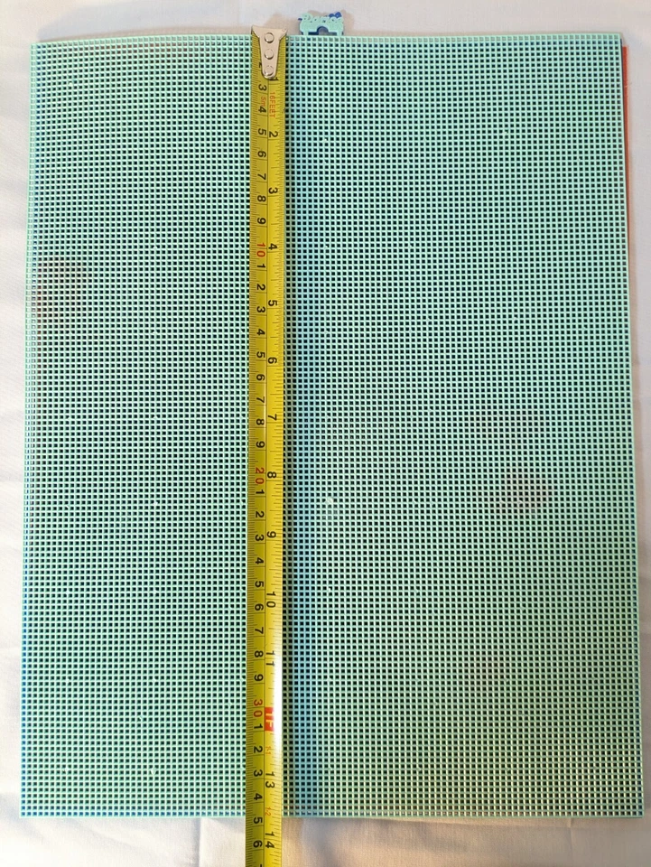 Lote 10 Malla Plástica Lona 11” x 14”, 7 Sm Agujeros Verde, 1 Sm Azul Marino, 2 Reg Naranja  Foto 3 de 4