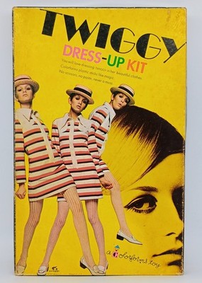 VTG 1967 Colorforms TWIGGY Dress Up Kit with Duplicates. *RARE*