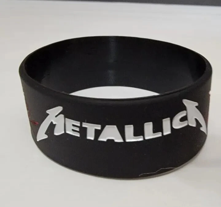 Aggregate 71+ metallica bracelet super hot 3tdesign.edu.vn