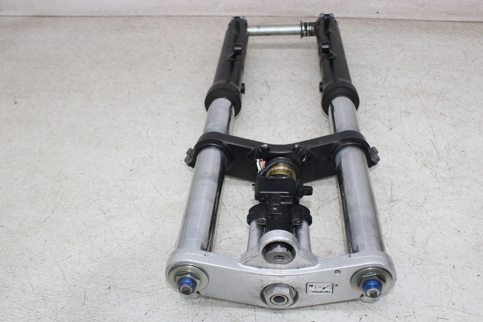 専用 3/1 00-01 KAWASAKI NINJA ZX9R ZX9 FRONT END FORKS TRIPLE TREE