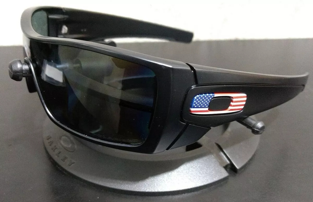 New Oakley Fuel Cell Sunglasses Black With Grey- USA Flag SI Elite Red  White Blu