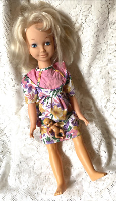 1989 Jesmar 17 Zoll July Mama Puppe mit 1990 Mattel Barbie Baby Krissy