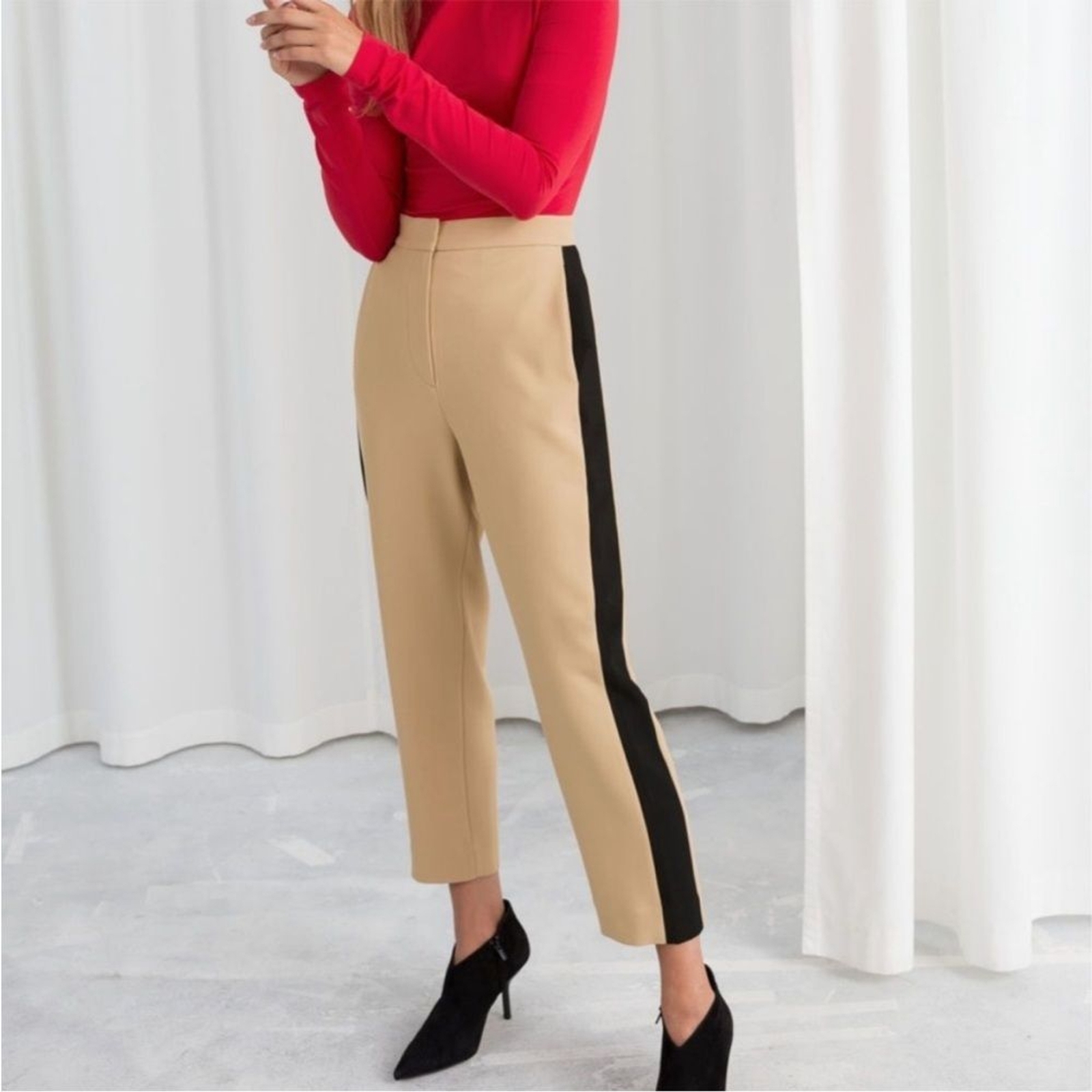 ALTRA & Other Stories Pantalone equitazione donna a righe da corsa taglia 0 marrone chiaro con righe nere