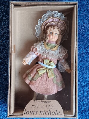 THE HOUSE OF LOUIS NICHOLE VICTORIAN DOLL KURT ADLER Xmas