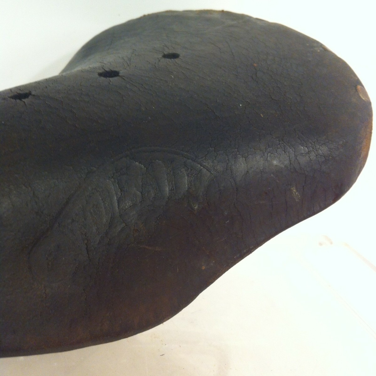 Selle De Randonnée IDEAL TB 44 Cuir - Vintage Pour Vélo Ancien (occasion)