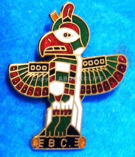 OLD Girl Guides B.C. Hat Badge / Pin - Picture 2 of 4
