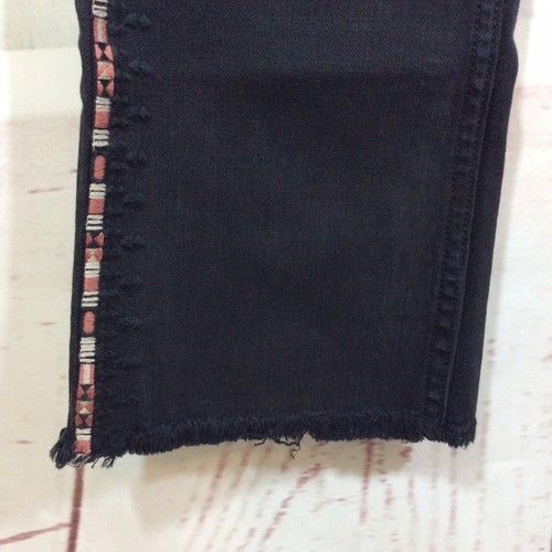 JOHNNY WAS Cropped Baby Boot Jeans Size 27 Black Embroidered Frayed Hem $228 New - Picture 7 of 20