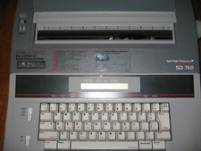 Smith Corona SD 760 Portable Spell Right Memory Electronic Typewriter  thumbnail