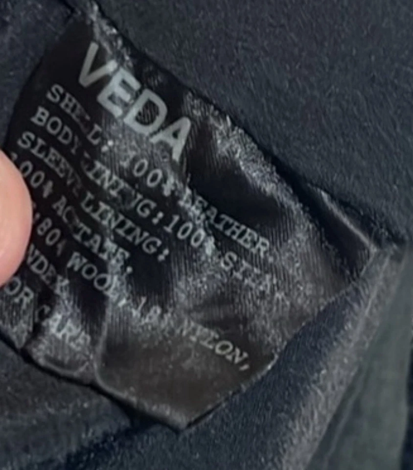 Veda Medium Leather Suede Jacket Upscale High End Medium Fringe  - Image 4 of 4