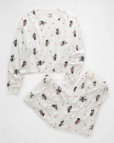 American Eagle Mickey Mouse Valentine's Day Plush Pants Pajama Set Large NWT ❤ - Picture 2 of 4