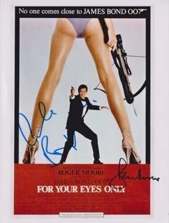 ROGER MOORE & CAROLO BOUQUET 007 JAMES BOND DOUBLE SIGNED AUTOGRAPH FYEO RARITY!