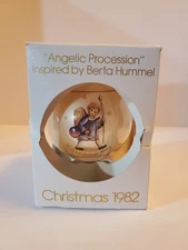Schmid Ornament "Angelic Procession" Inspired By Berta Hummel 1982 (18)