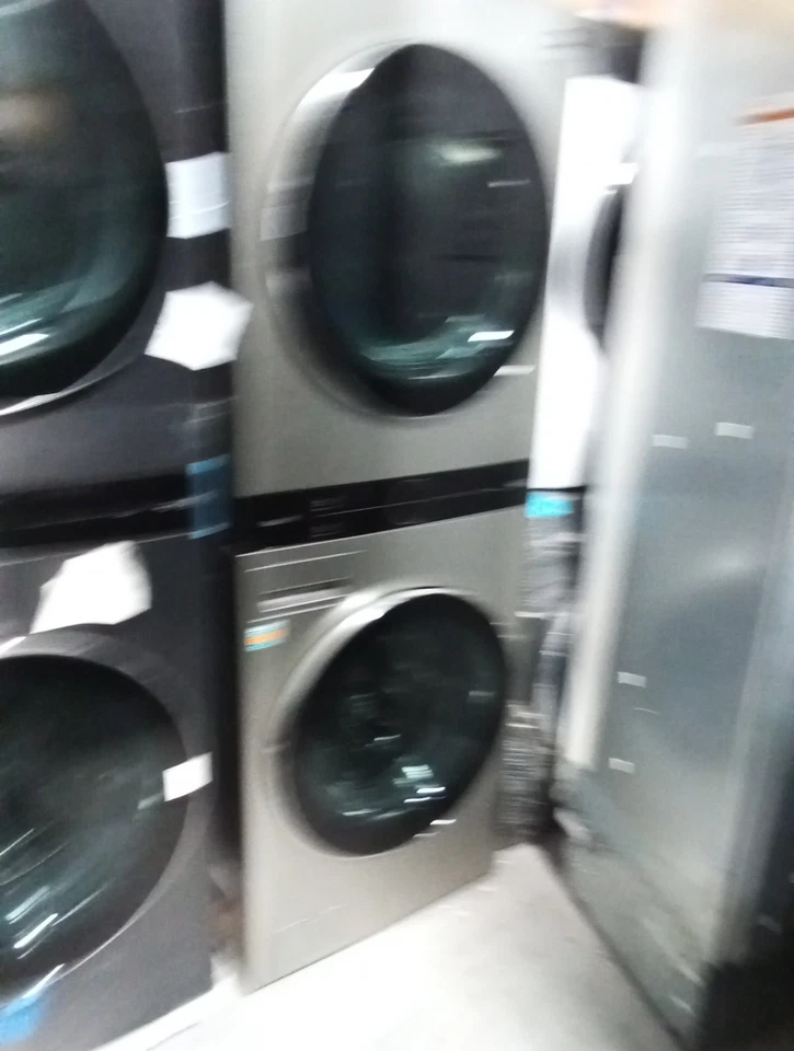 LG Studio WSGX201HNA 27 Inch Smart Gas WashTower with 5.0 cu. ft. Washer NEW - Image 3 of 4