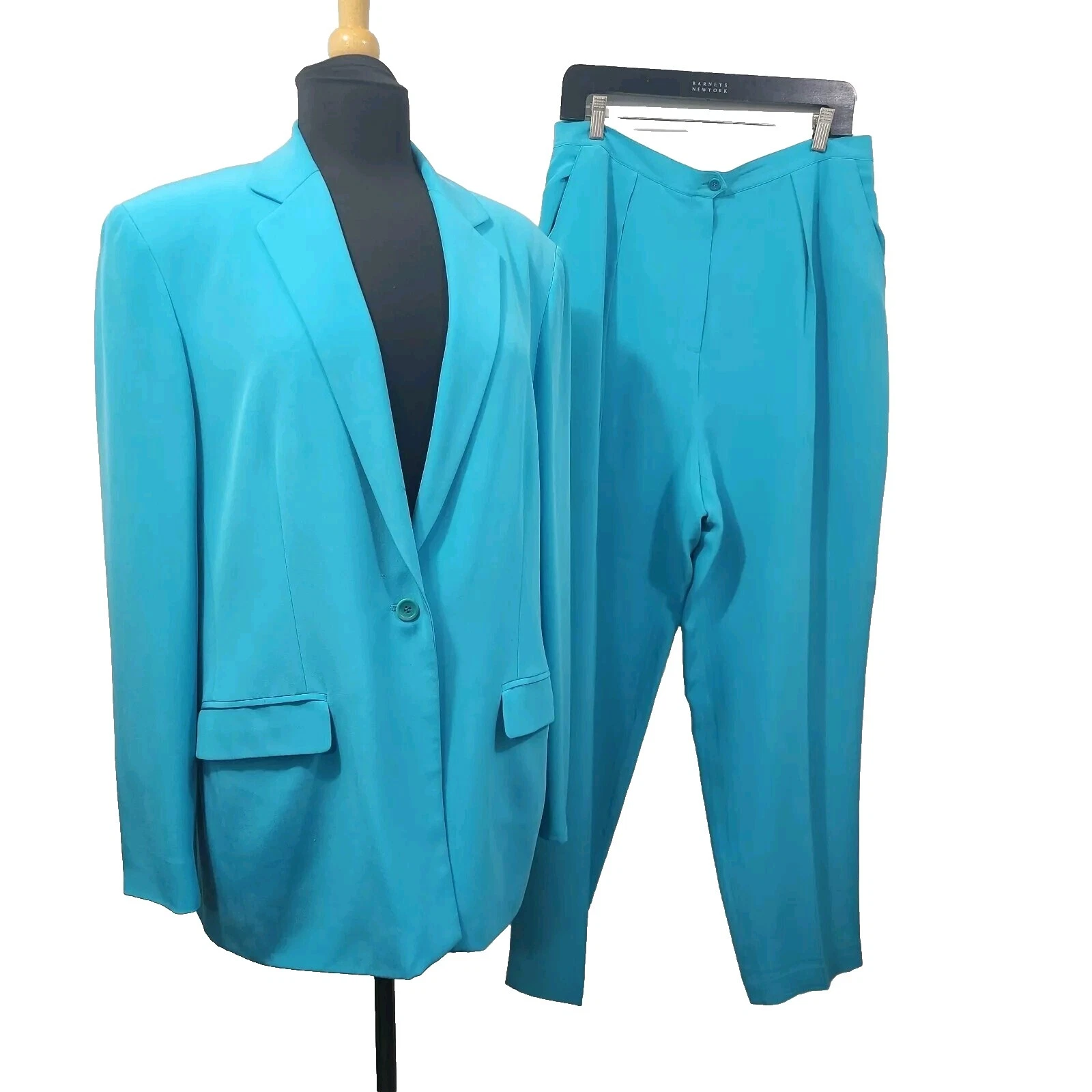 Jones New York Pant Suit 100% Silk Suits & Suit Separates for Women