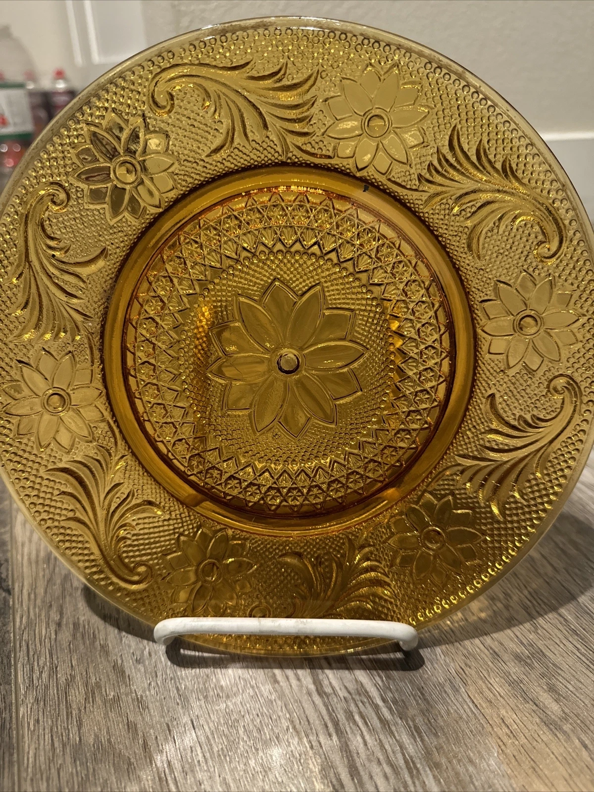 Vintage Indiana Tiara Amber Sandwich Glass Luncheon Salad Plate 8 1/4"