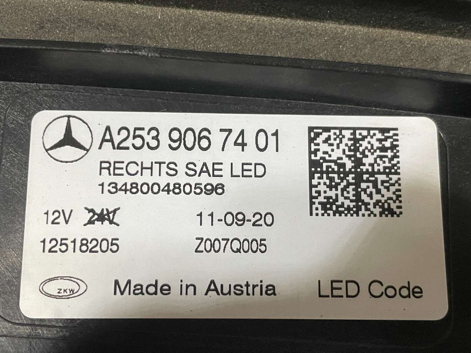 2020-2022 MERCEDES W253 GLC RIGHT LED HEADLIGHT STATIC BARE 