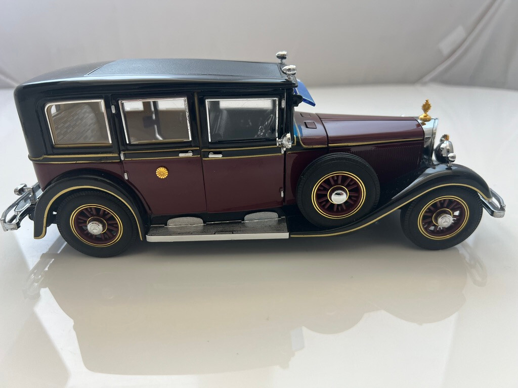 Pauls Model Art - Minichamps 1:24 Mercedes Benz Typ 770 1935