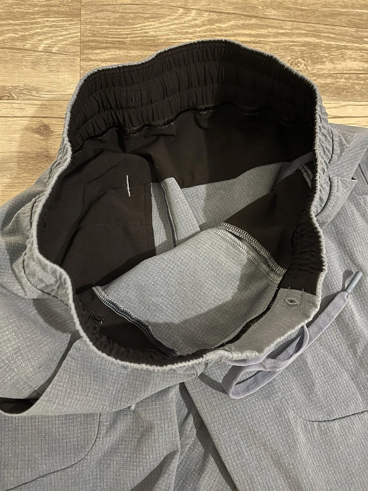 Jogger Lululemon para hombre talla XS ABC 30" Ventlight azul río Foto 3 de 4