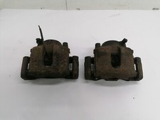 BMW 3er E46  Bremssattel Bremszange Bremse vorne rechts & links   (99)