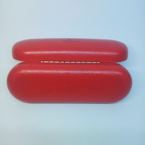 Oakley Ferrari Red Sunglasses Case - Picture 6 of 6