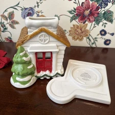 New slatkin & co. tea light christmas house by bath and body 2010 Retired Signed