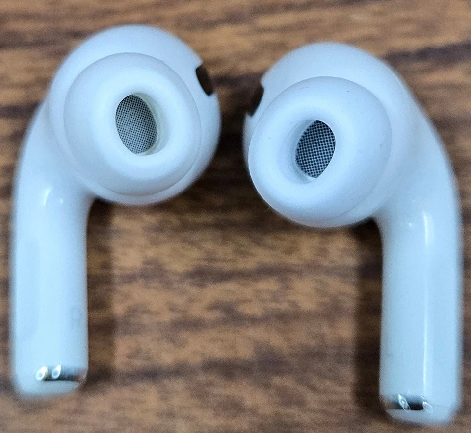 Apple AirPods 第 1 代蓝牙 带无线充电外壳 A2083 白色 — 第 4/4 张图片