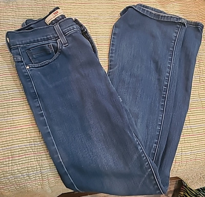 Levi's 512 Bootcut Jeans Womens Size 4M Short Blue Perfectly Slimming Stretch