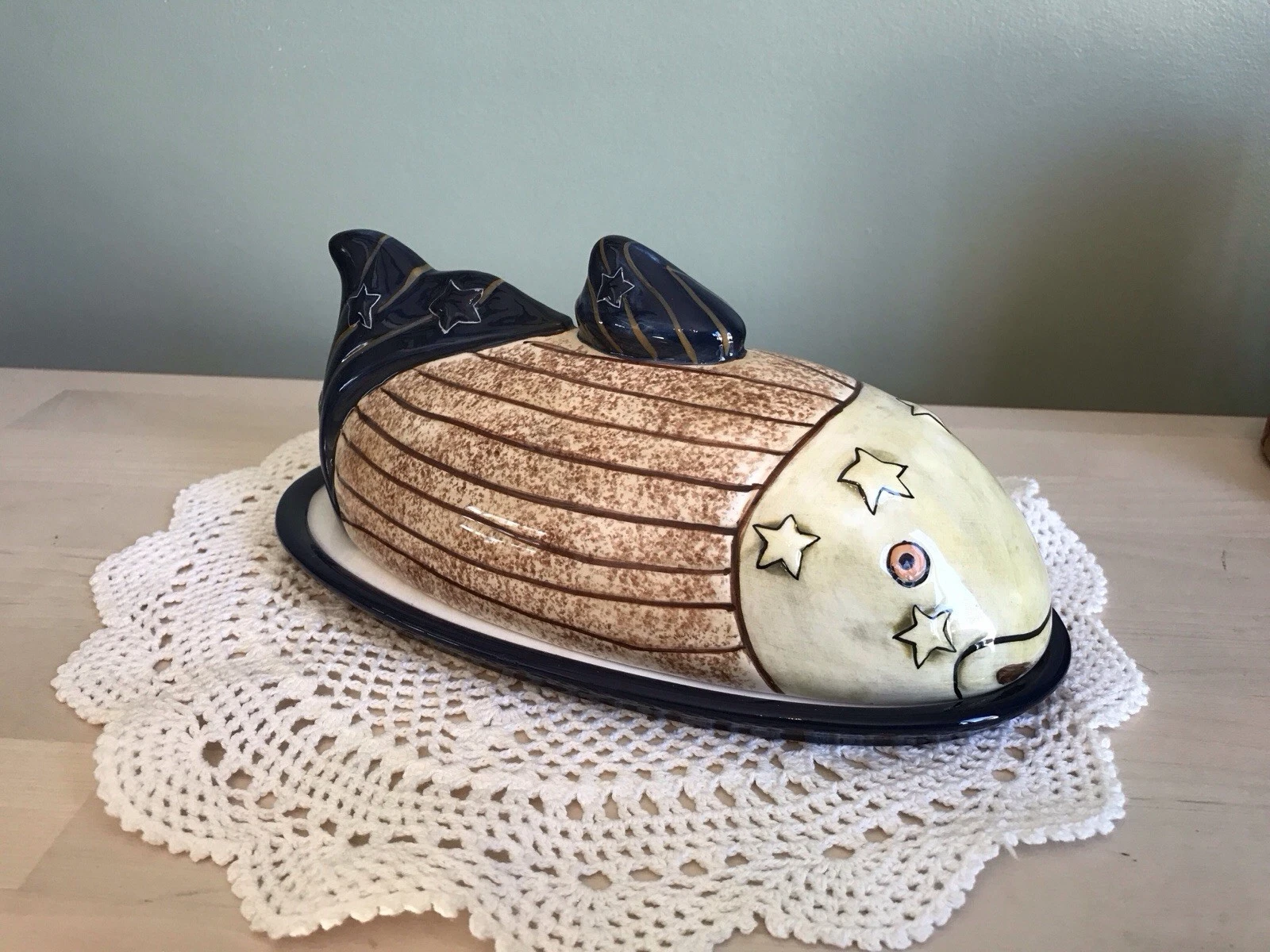 Carol Endres Folk Pure Art Stars And Stripes Fish Butter Dish