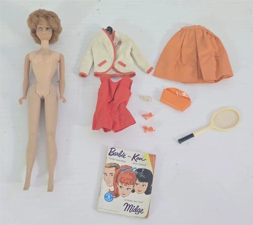 X-984 VINTAGE 1960'S MATTEL TITIAN AMERICAN GIRL BARBIE WITH TAGGED CLOTHES