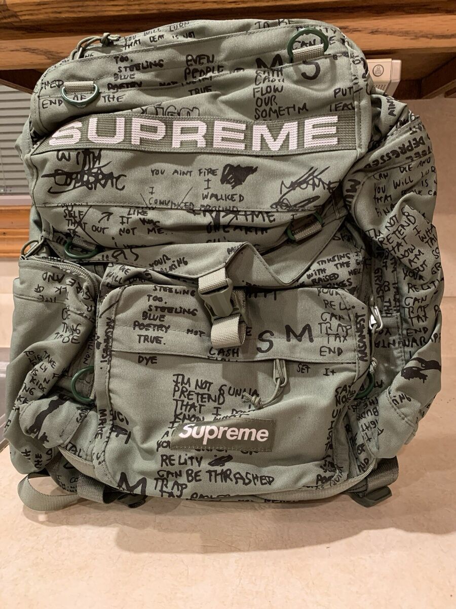 Supreme SS23 Military Field Bag Box Logo Backpack Olive Gonz Supreme SS23 Military Field Bag Box Logo Backpack Olive Gonz