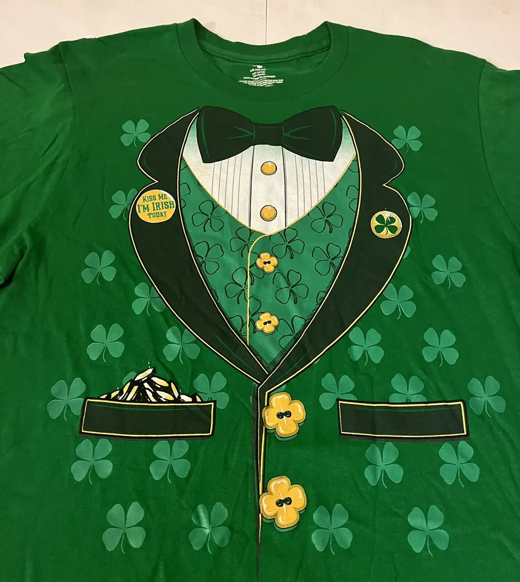 St Patrick s Paddy s Day Kiss Me I m Irish Green Tuxedo T Shirt