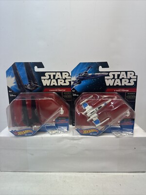 2015 Hot Wheels Star Wars Kylo Rens Command Shuttle & Resistance X-wing Fighter 