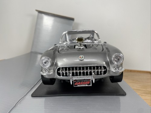 1/18 Road Signature 1957 Chevrolet Corvette Gasser Silver 92019 ; - Picture 2 of 15