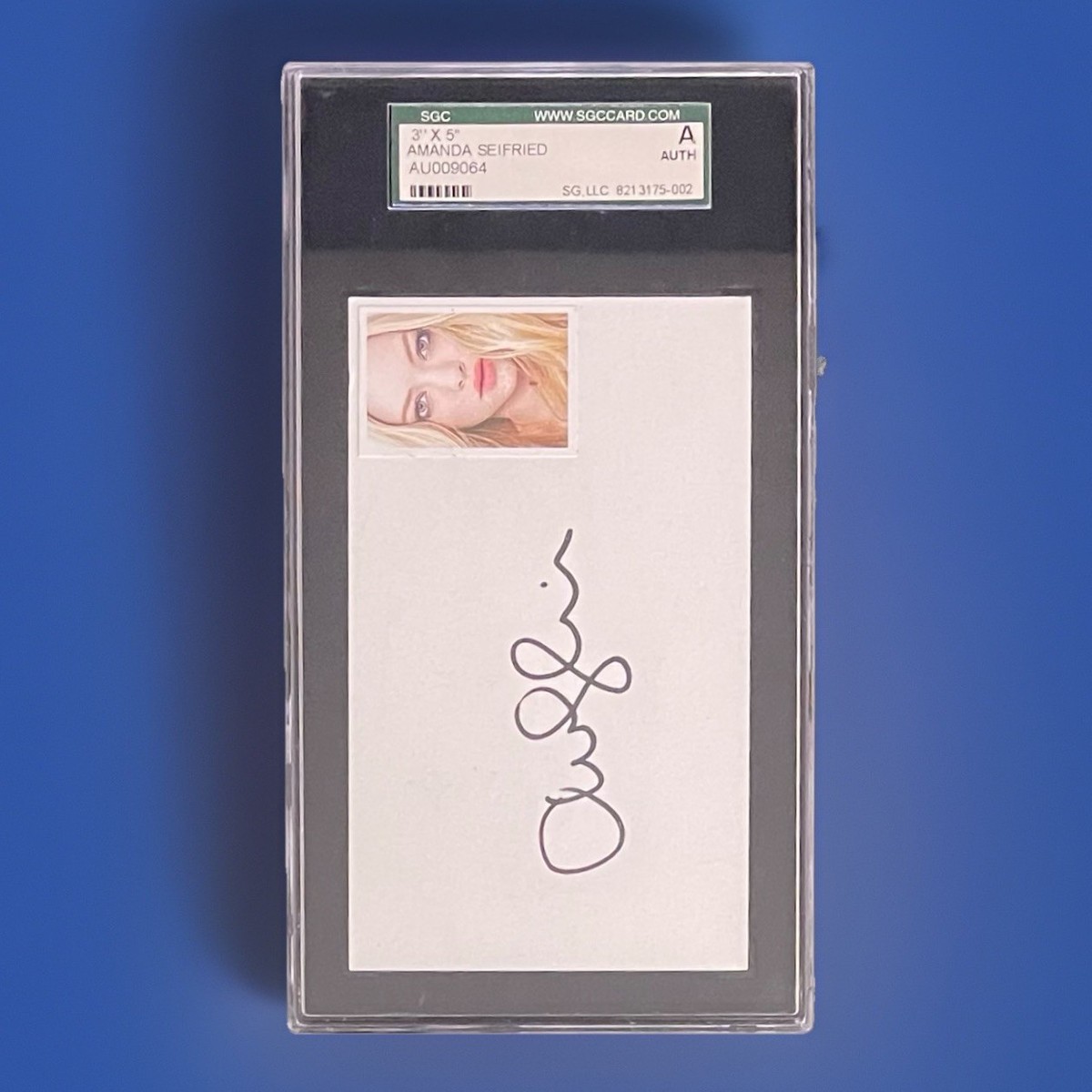 Amanda Seyfried Signed Index Card Autographed Slabbed SGC Mamma 