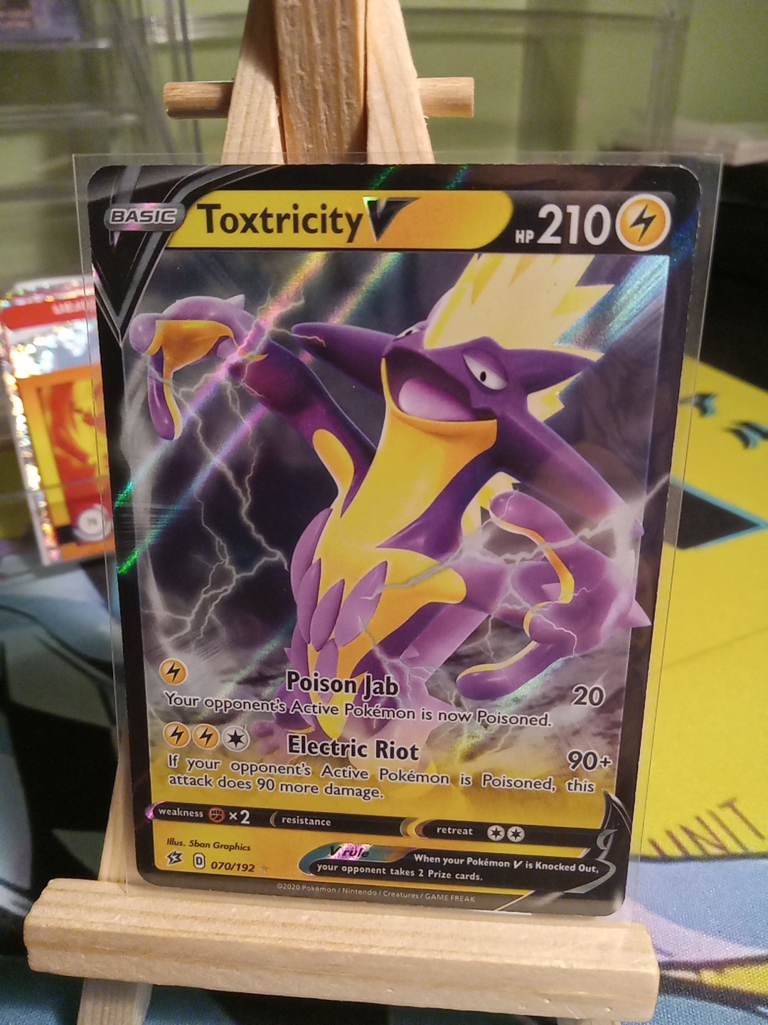 Toxtricity V 070/192 SWSH02: Rebel Clash Ultra Rare Pokemon TCG Card NM