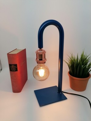 Tischlampe im Scandi Design ,Blau  Kostenloser Versand