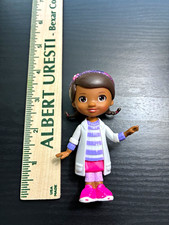 Disney Doc McStuffins 4 in Doll Figure White Coat Pink Shoes Plastic 2015
